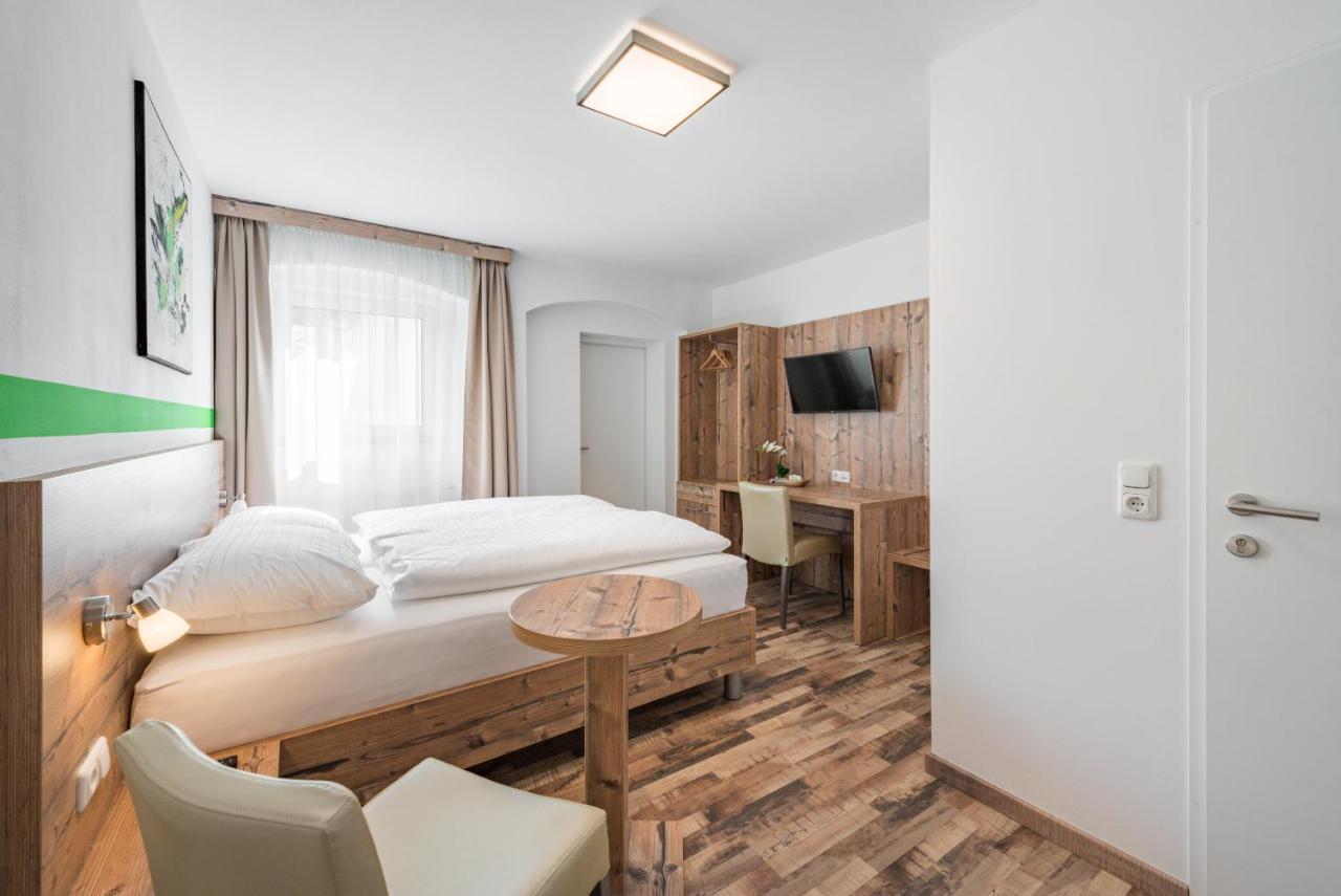 Hotel "City Rooms Wels" Экстерьер фото