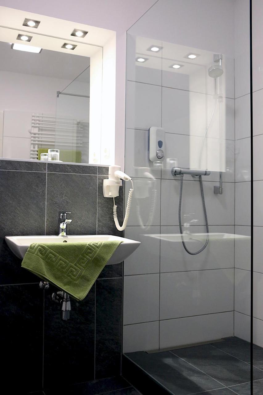 Hotel "City Rooms Wels" Экстерьер фото